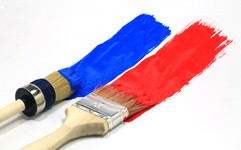 Wandfarbe - rot oder blau streichen?